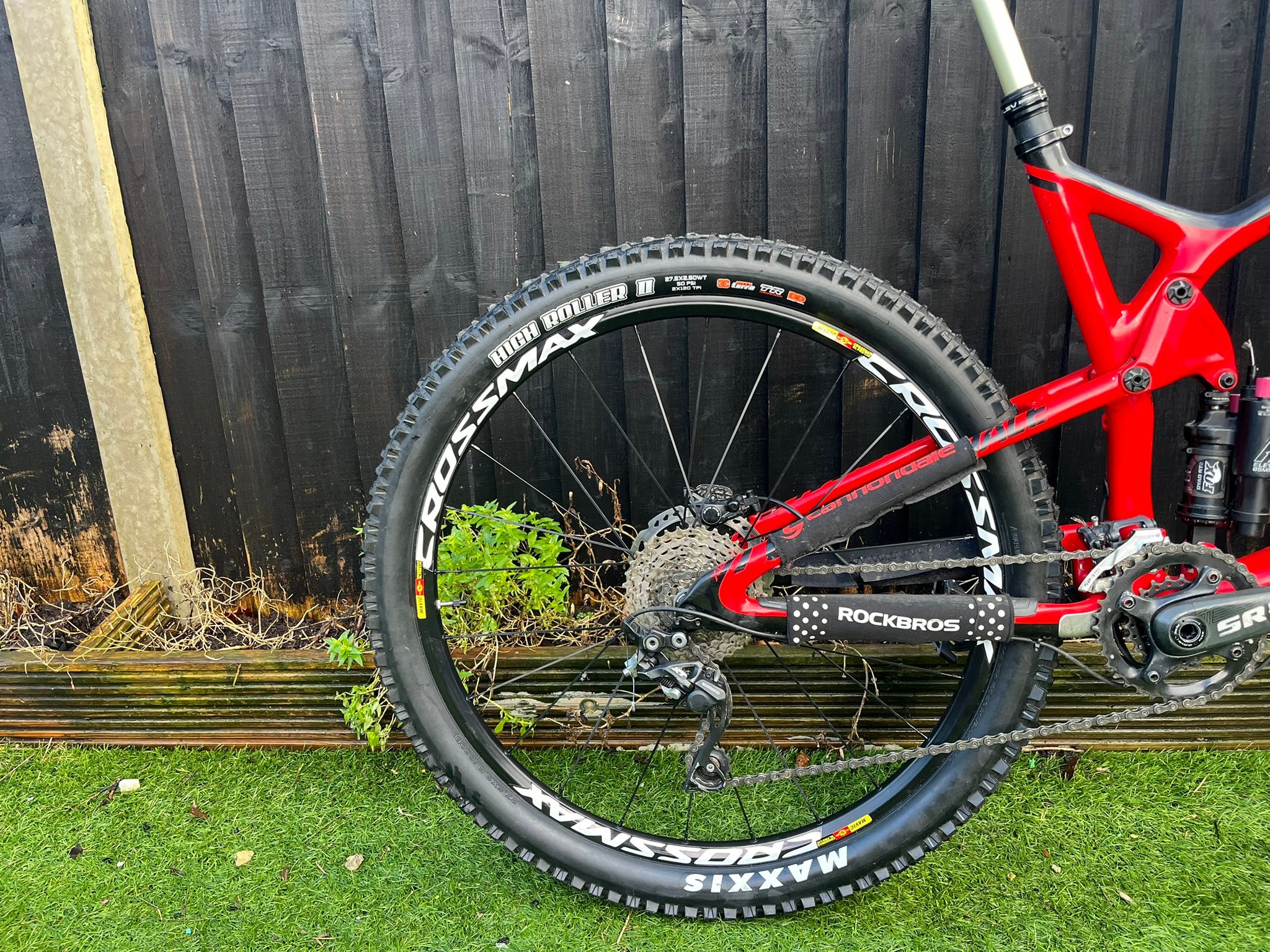 Hello Lefty community I have a Cannondale f800 lefty which I'm