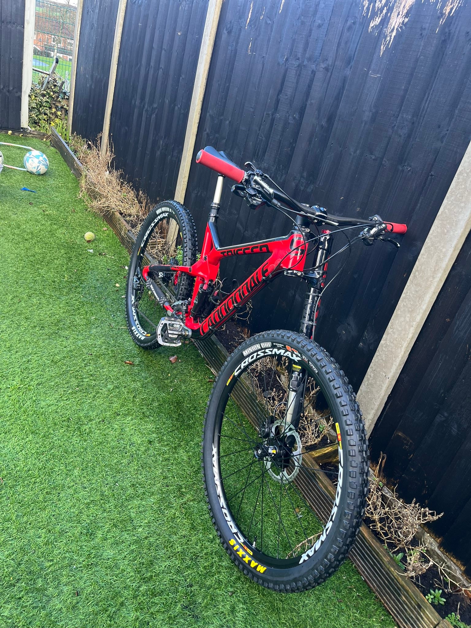 Cannondale Lefty 800 full carbon bike for sale
