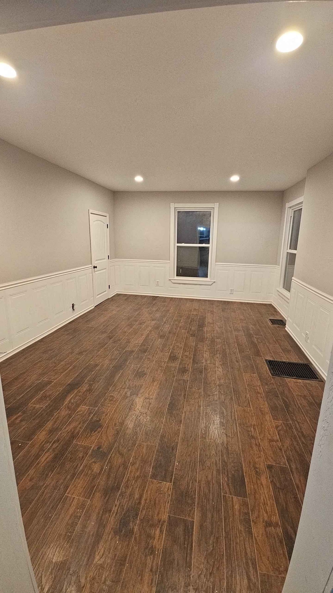 4 Beds 2.5 Baths House Property For Sale Louisiana, Missouri