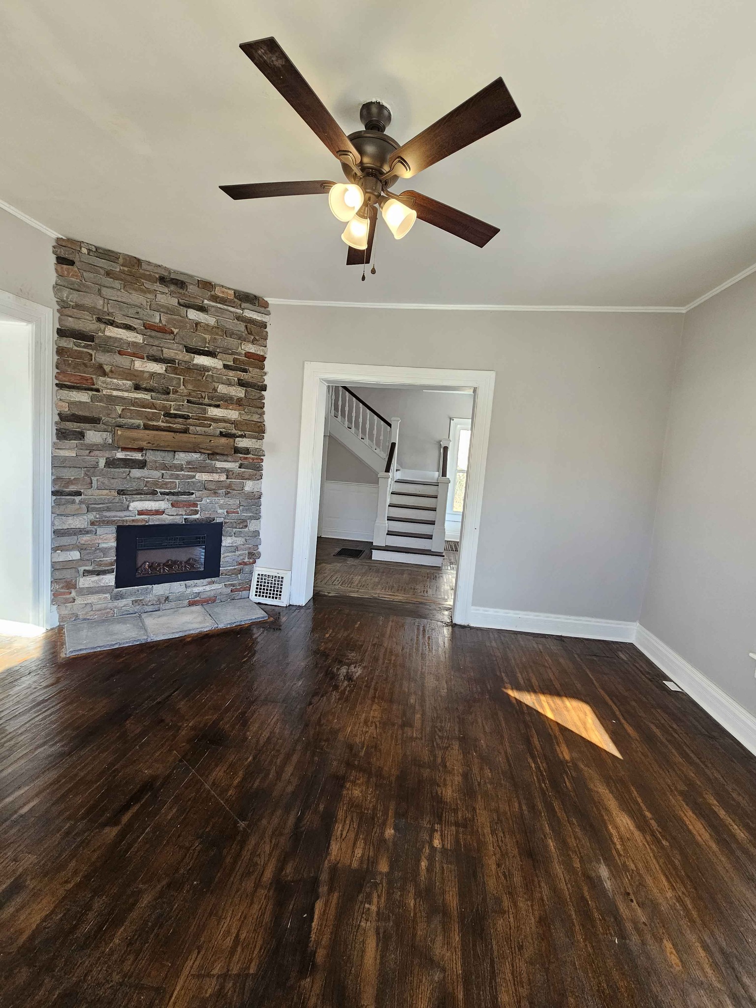 4 Beds 2.5 Baths House Property For Sale Louisiana, Missouri