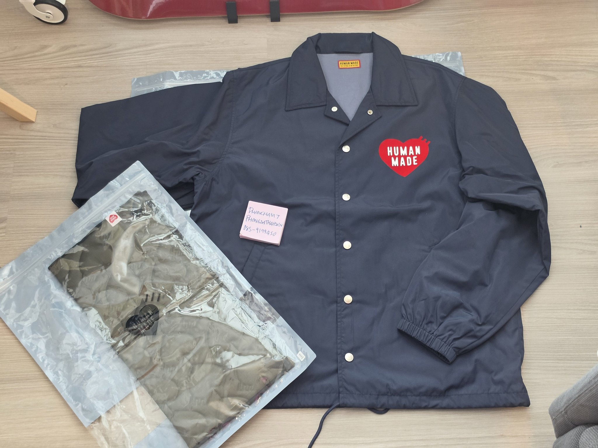 ส่งต่อ 6900 บาท (used like new) Human made coach jacket navy blue 