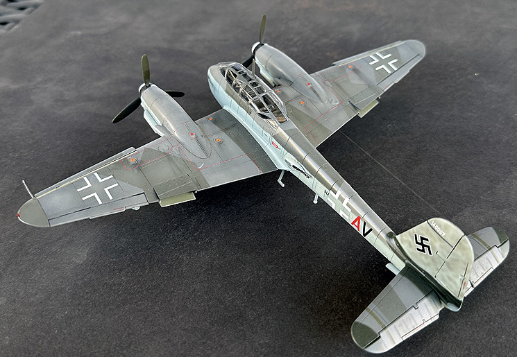 Maquette Eduard Fine Molds 1/72 Messerschmitt Me410 Profipack - Occasion (boîte Défraîchie)