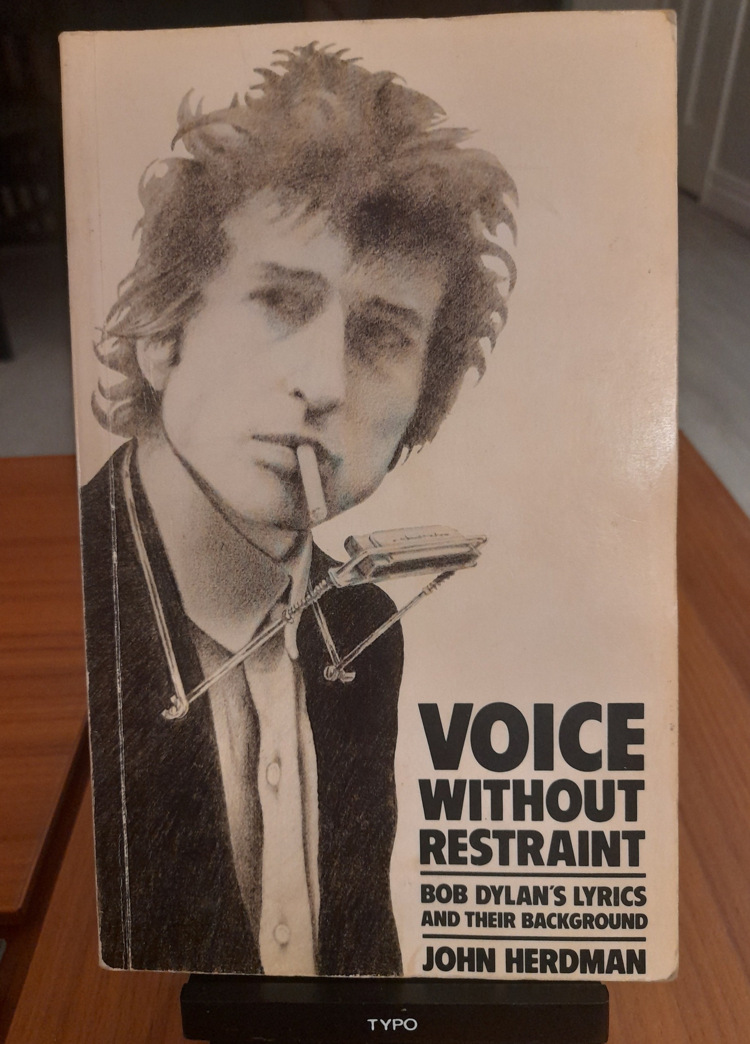 THE BOB DYLAN LYRICS BOOKS - 2014 and 2016 The Lyrics 1961-2012