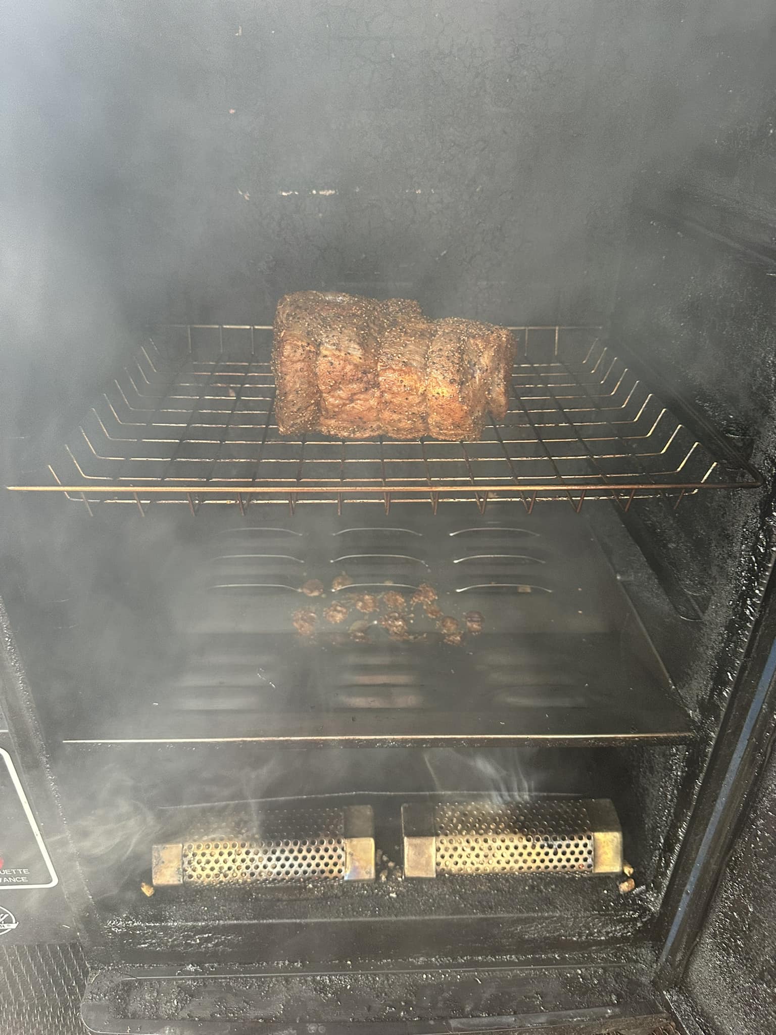 How to use a 6 inch smoke tube for grilling?