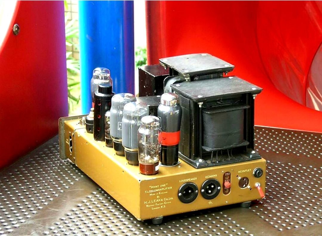 Vintage Leak Stereo 30 amplifier from 1965