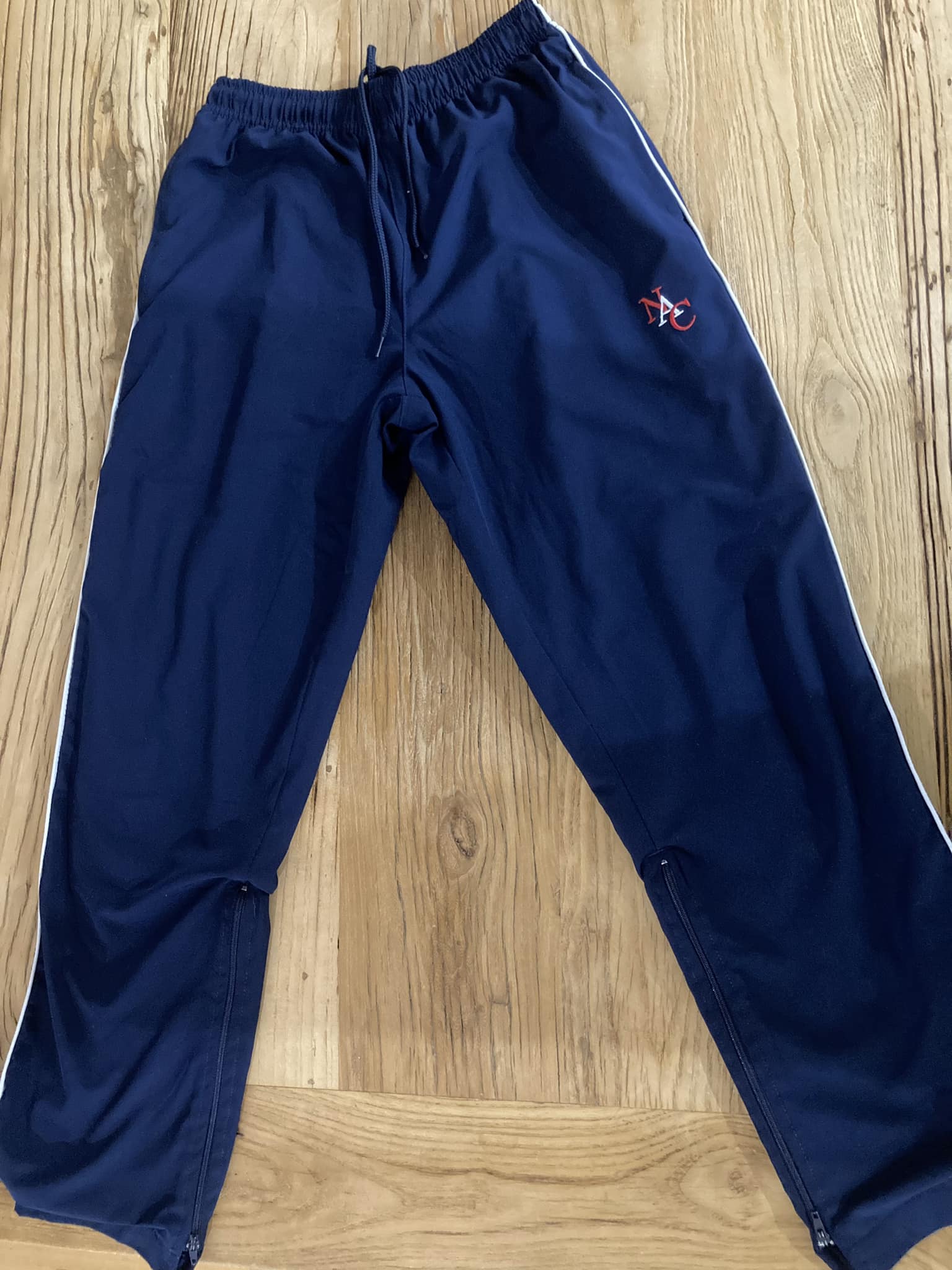 Second hand sports bag and swimsuit for sale