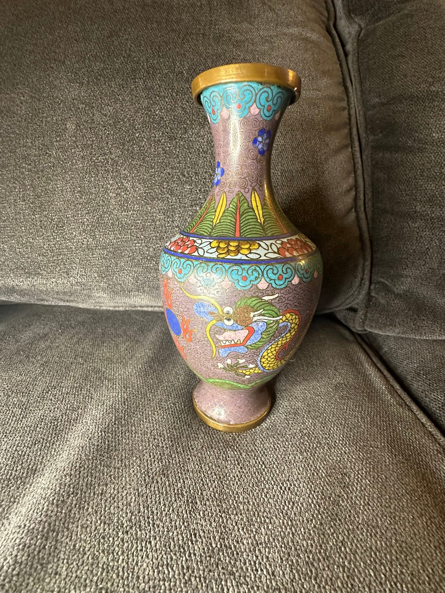 Beautiful vintage Chinese cloisonné enamel male deity figure