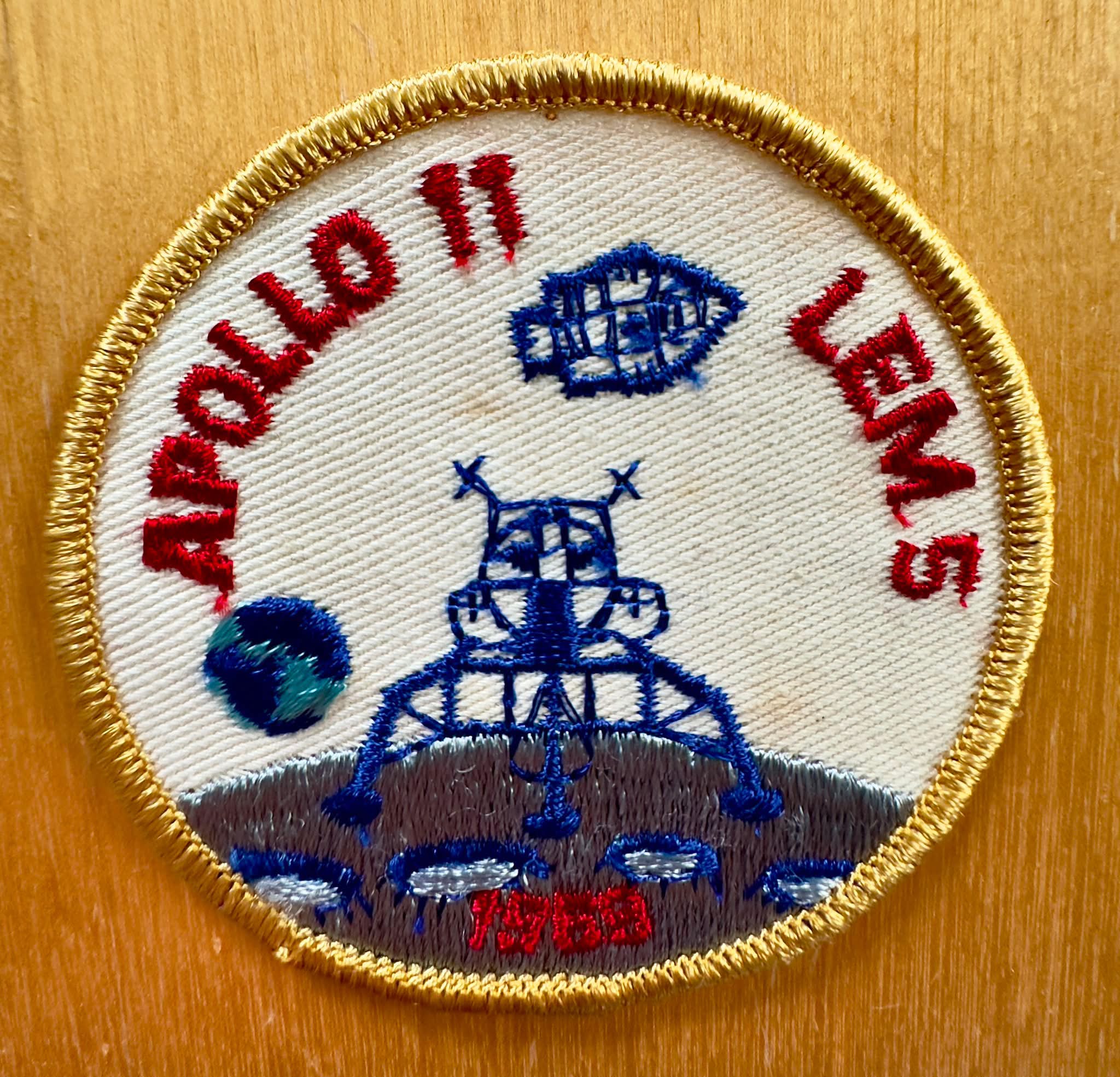 1961's☆NASA☆ Grumman-Snoopy Pin☆初期型スタッフ