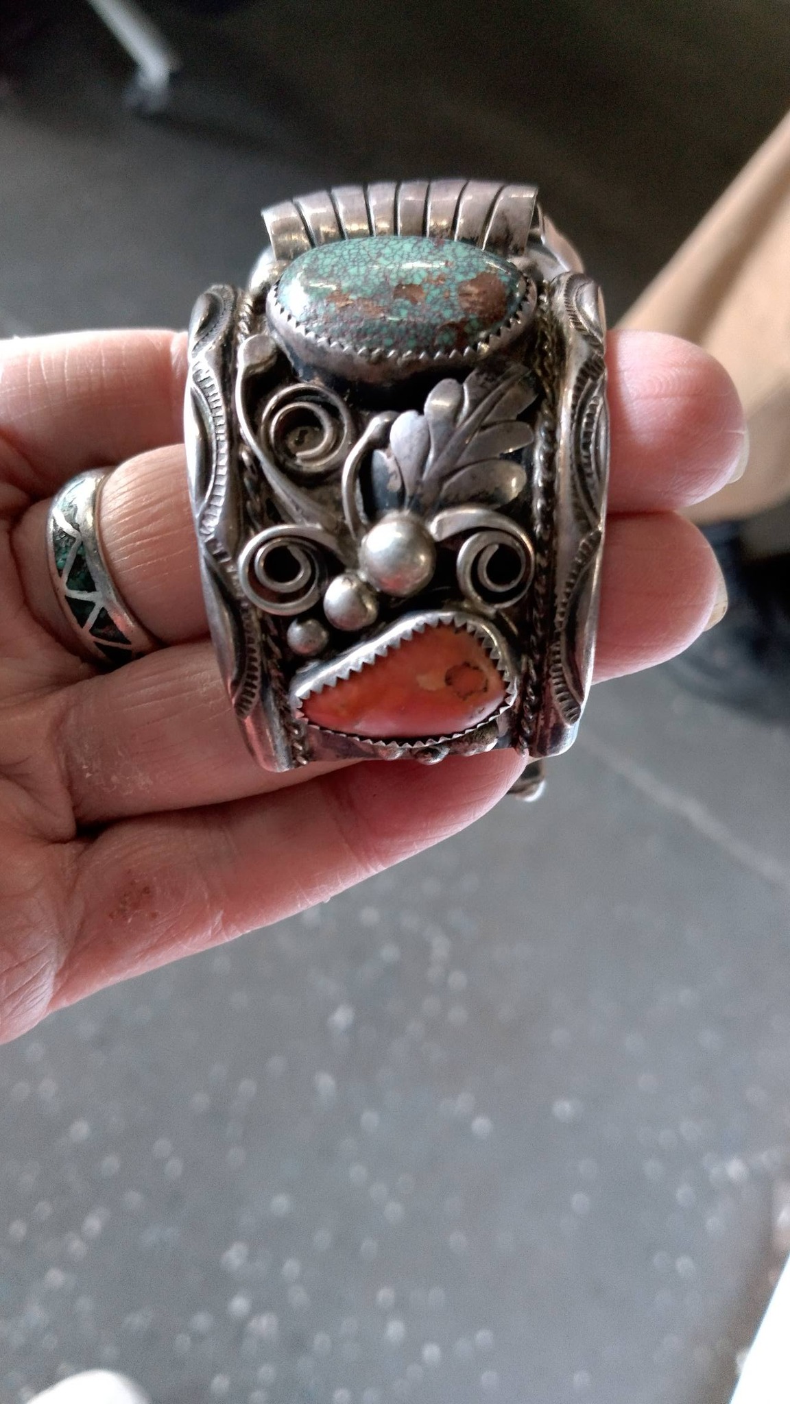Is Navajo pink conch cuff by Leroy James worth $400?
