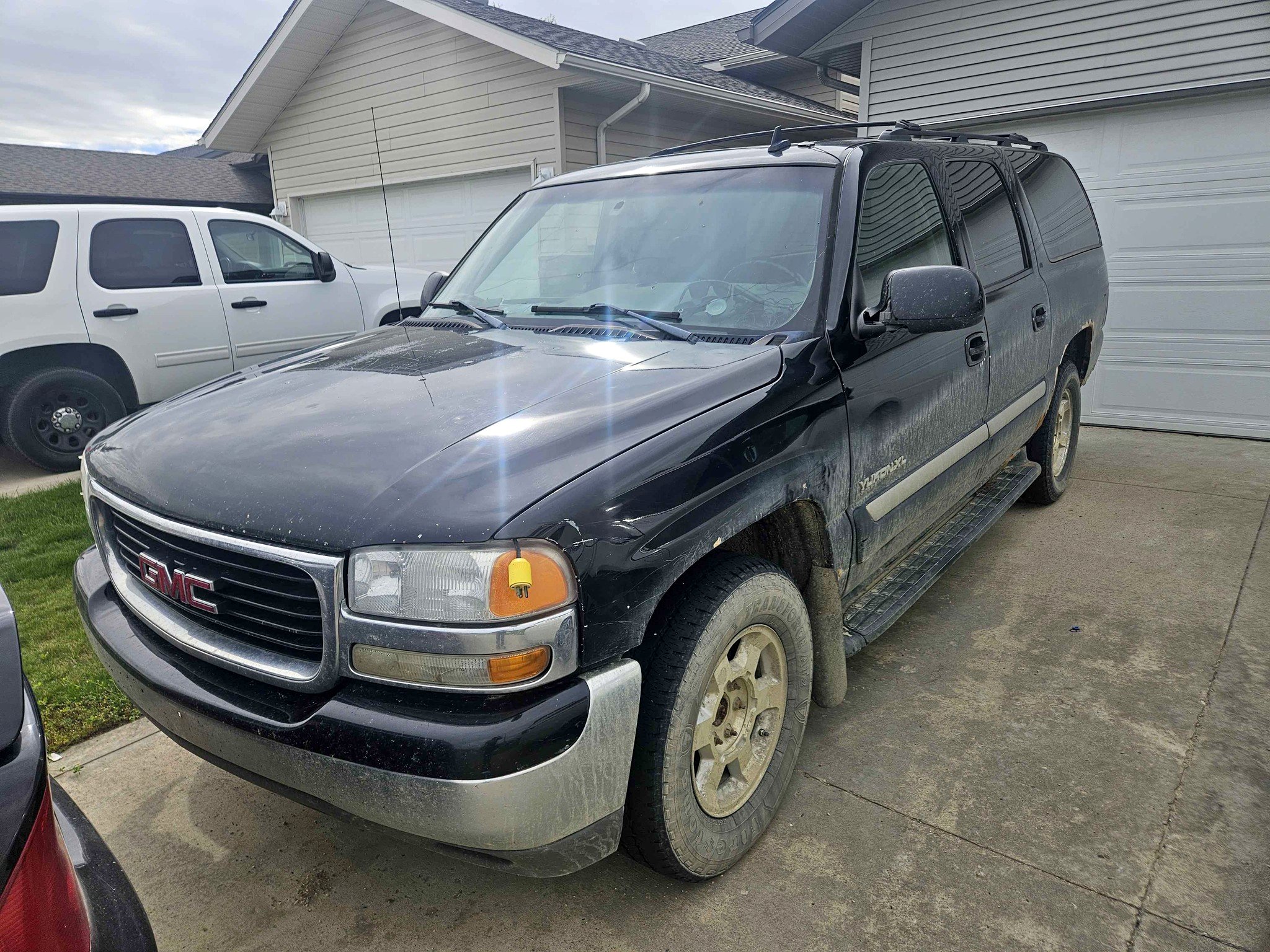 GMC Yukon Taillight Trim at Andy's Auto Sport