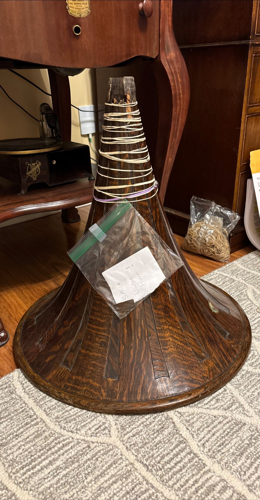 Restoring an oak horn for an antique phonograph