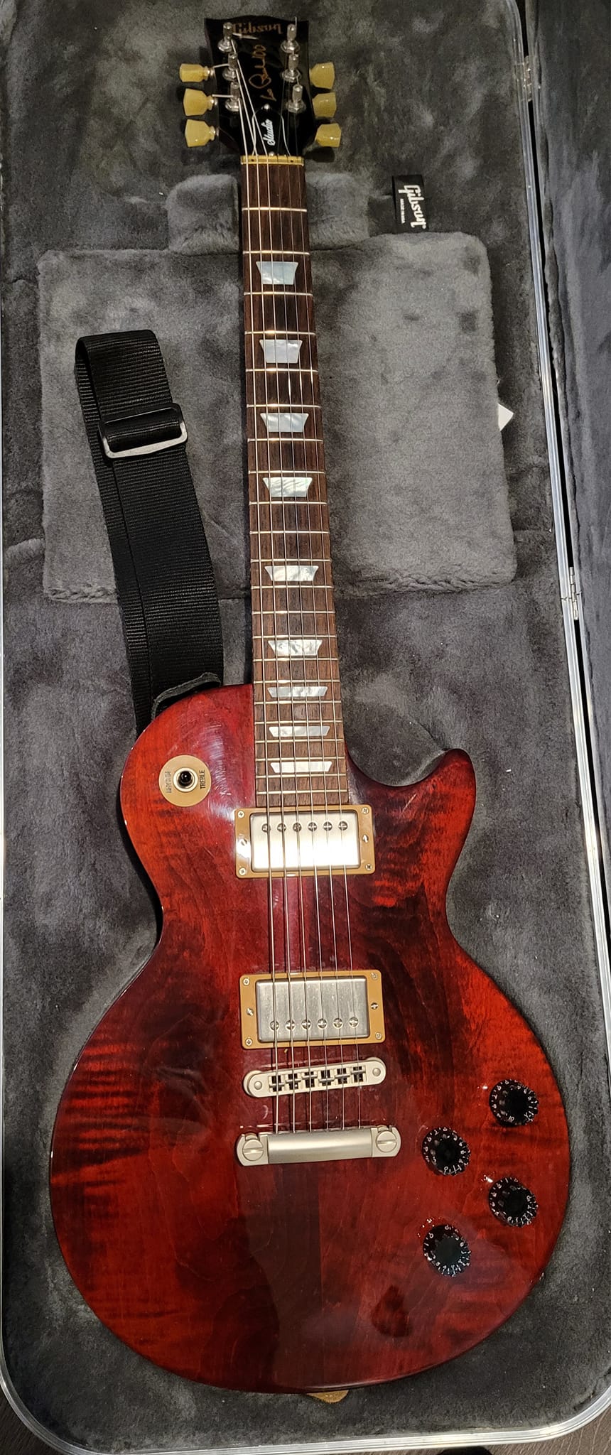 Here is my 2015 Studio with G Force tuning system and Les Paul