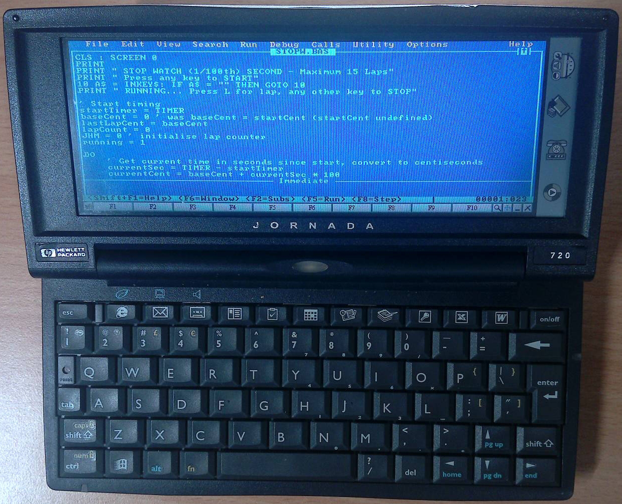 Exploring HP Jornada 720 handheld computer