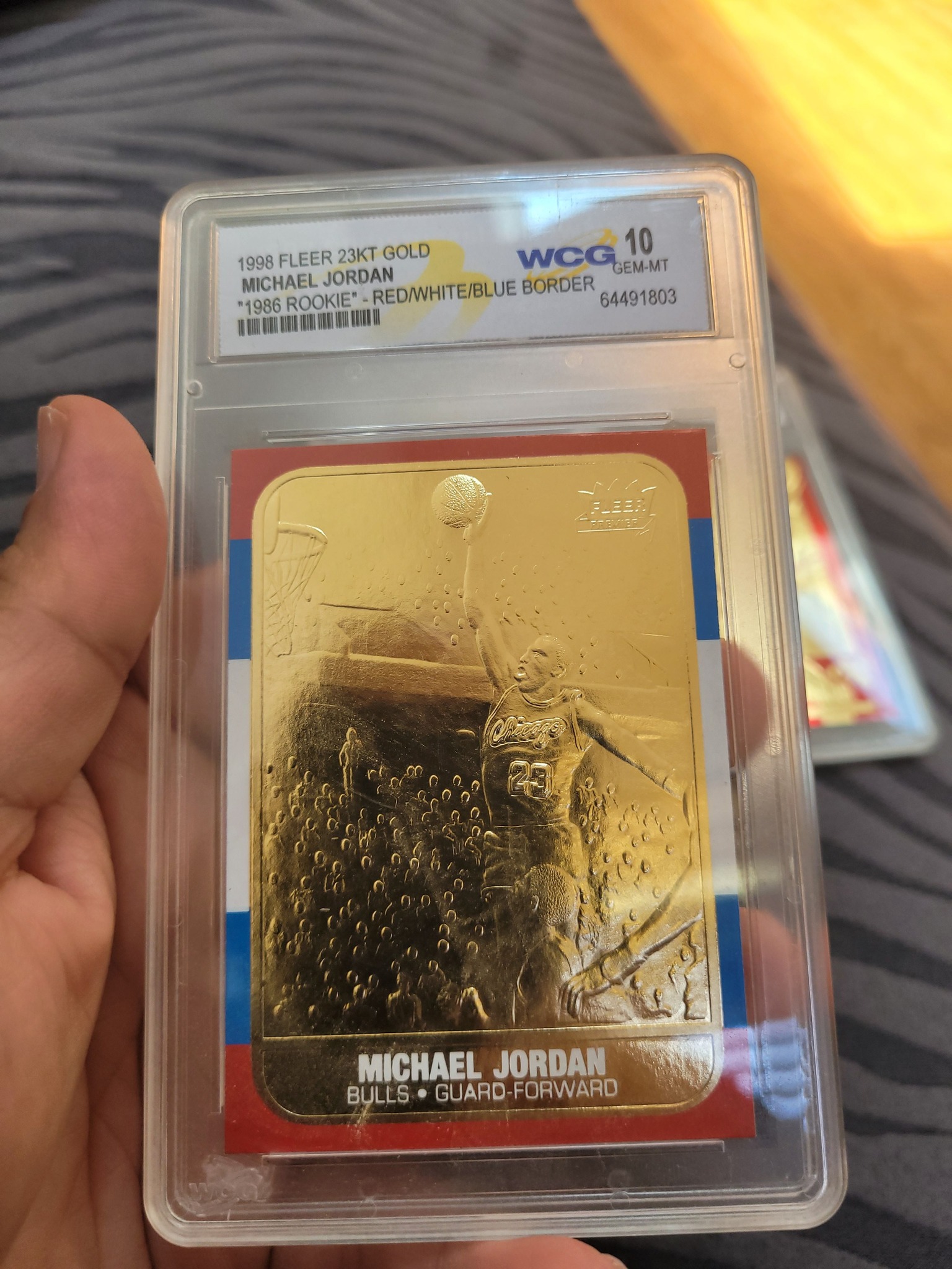 1998 Fleer 23kt Gold Michael Jordan Card Auction