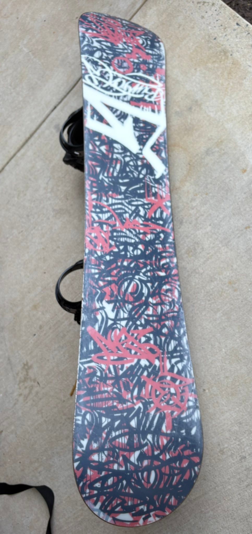 burton fix 155 snowboard Rewind 2026 Twin Perfectly symmetrical for a balanced ride thats equally versatile regular or switch The Burton Custom through the