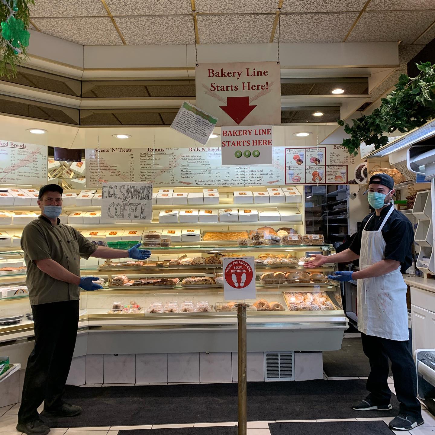🚨 UPTOWN Location is... - Deising's Bakery and Restaurant | Facebook