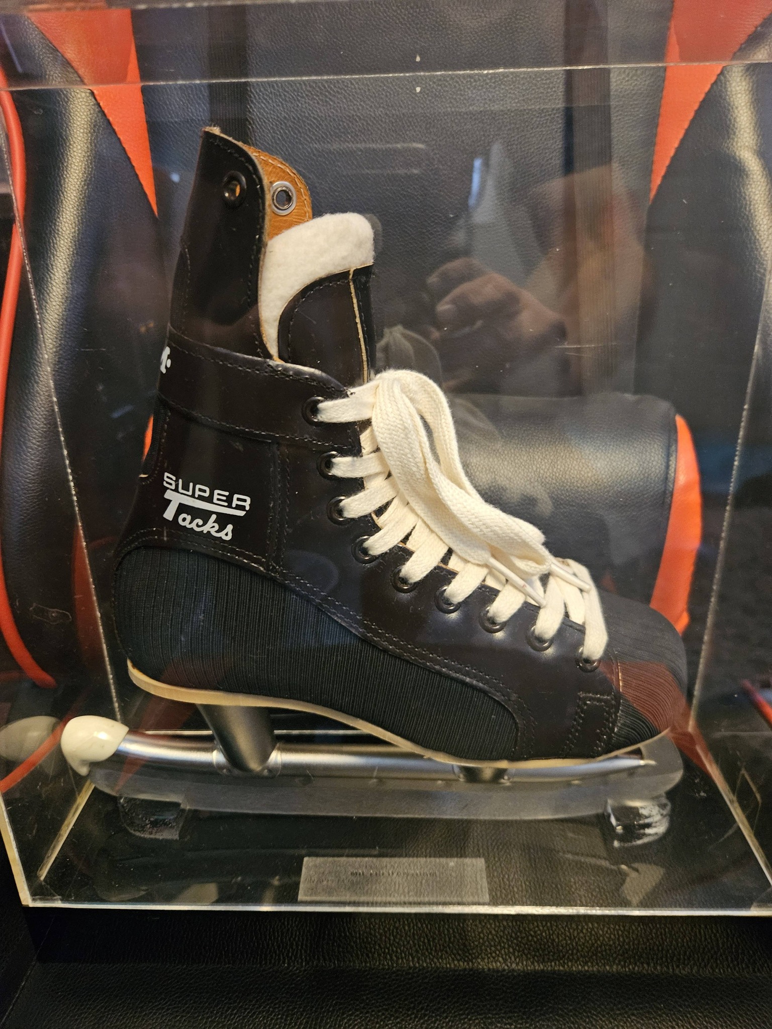 Vintage CCM Super Tacks Steel Blade Hockey Skates**