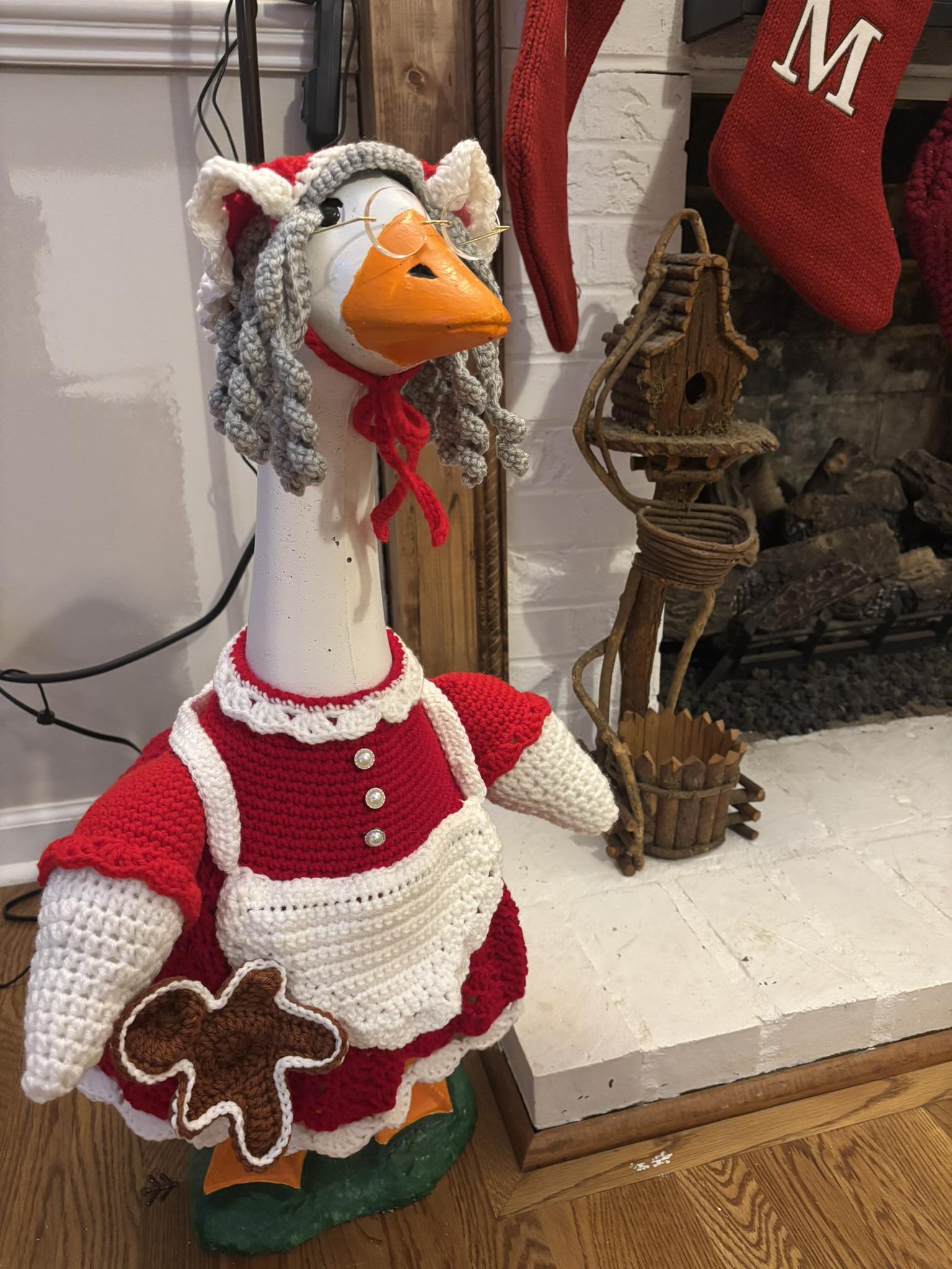 knitted santa dress Finally finished Goldie Honk's Christmas in the “Saint” Nick of time. Pattern is by Knottygirlmadeit 🥰 formal christmas dress