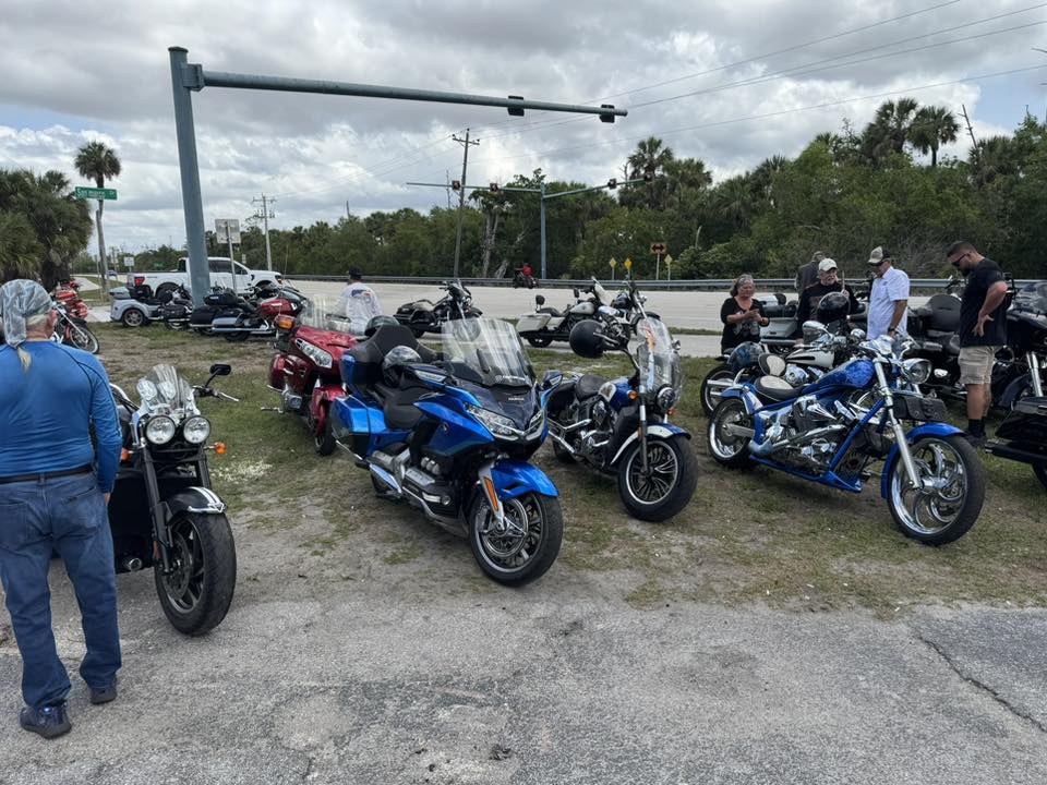 NAPLES RIDERS | Facebook