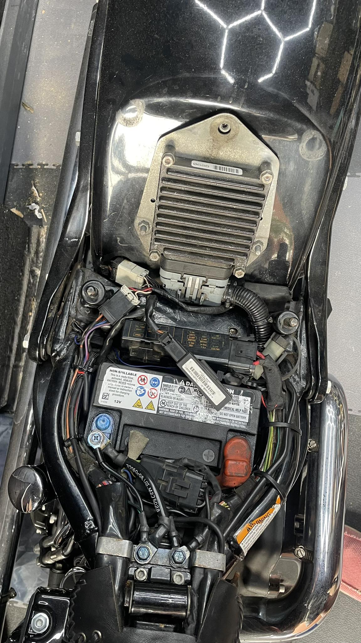 Where to find seat cowl and seats for Kawasaki F2?