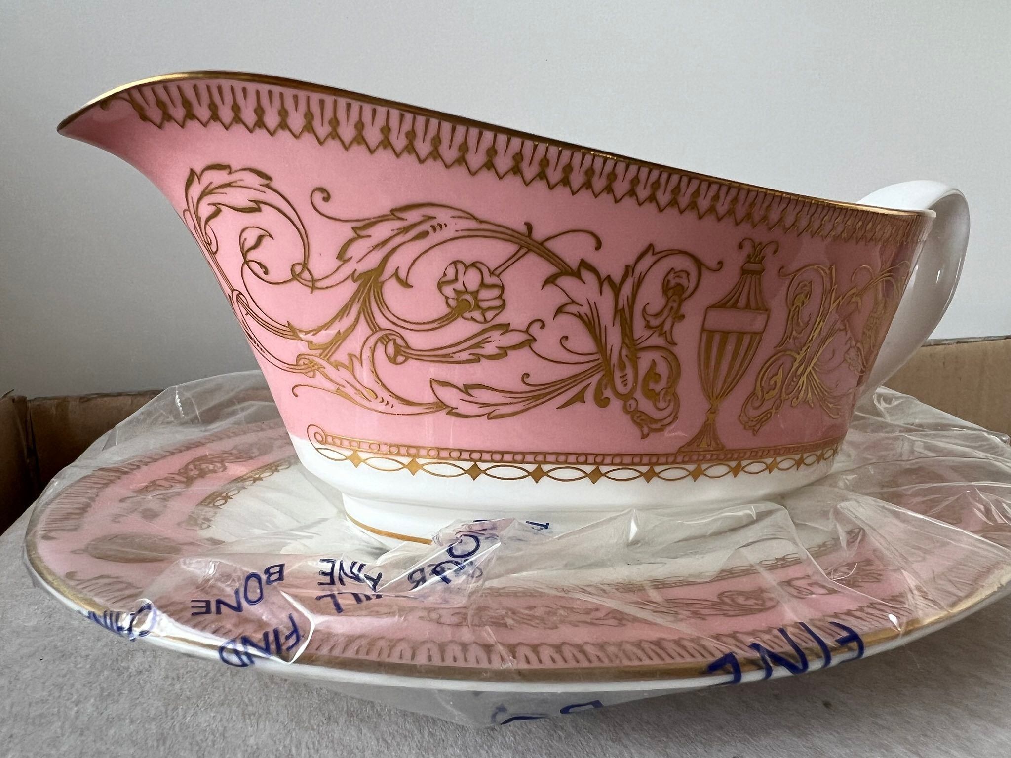 ヴィンテージ  WORCESTER Balmoral 食器セット ヴィンテージ WORCESTER Balmoral 食器セット Royal Worcester