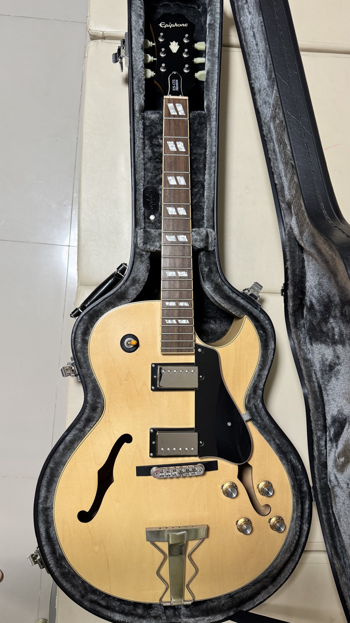 Epiphone ES-175 Premium 2014 review and technical insights