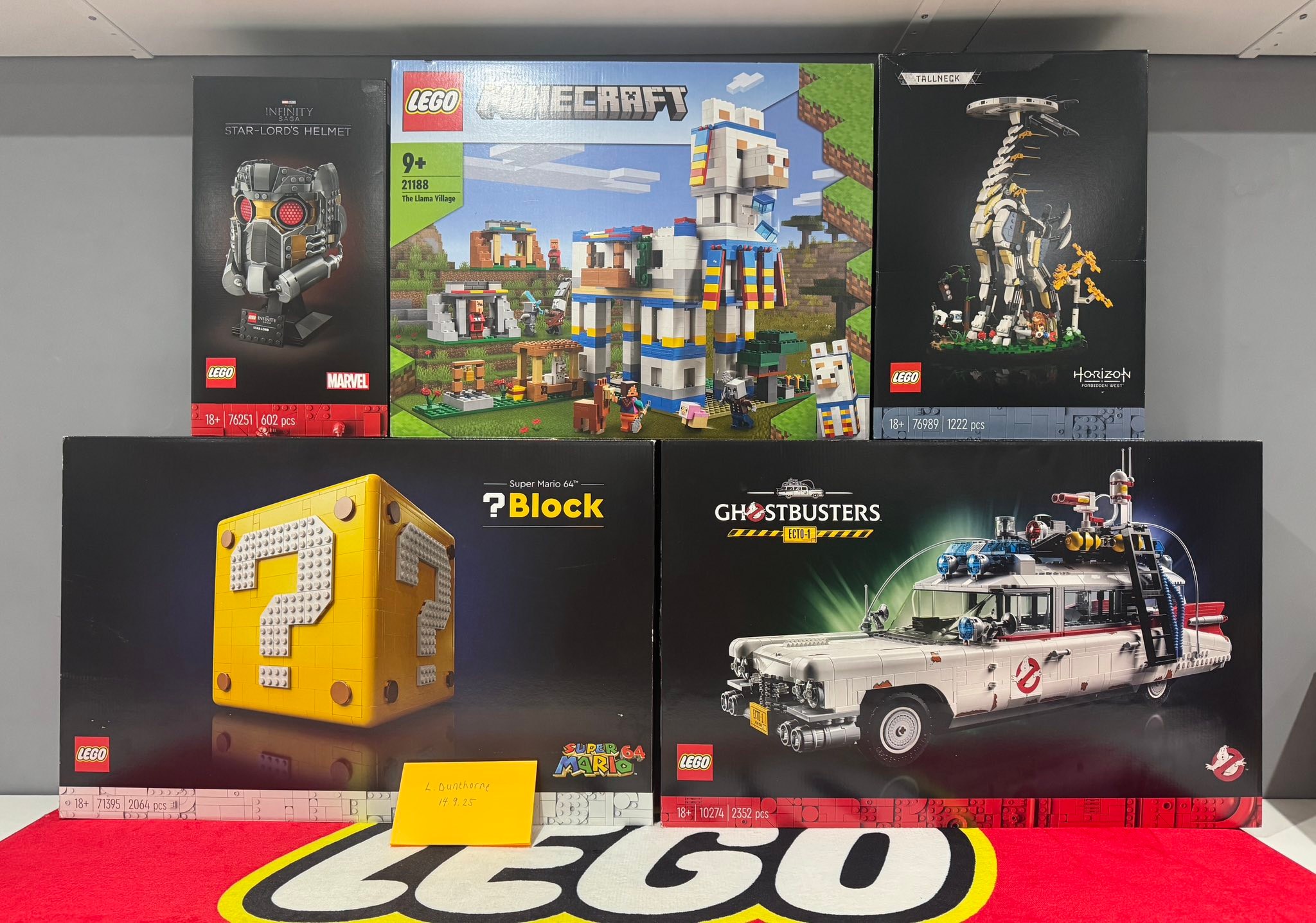 Mini Figures for sale Collectible (CMF) and bundles See price on