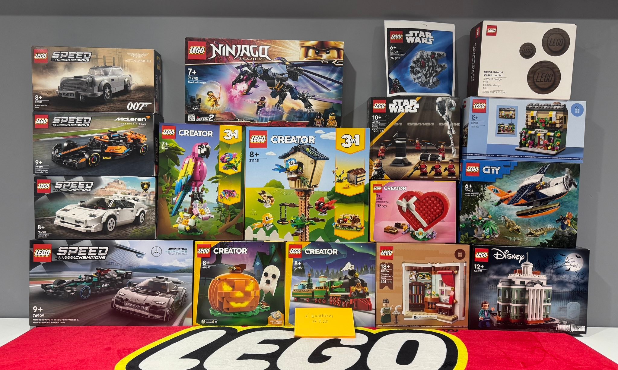 Mini Figures for sale Collectible (CMF) and bundles See price on