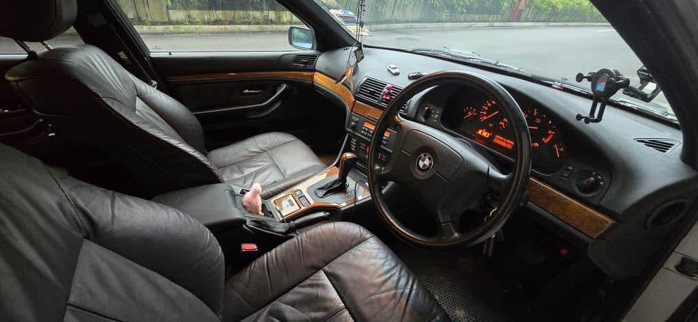 1996 BMW 528i E39 CBU Unit