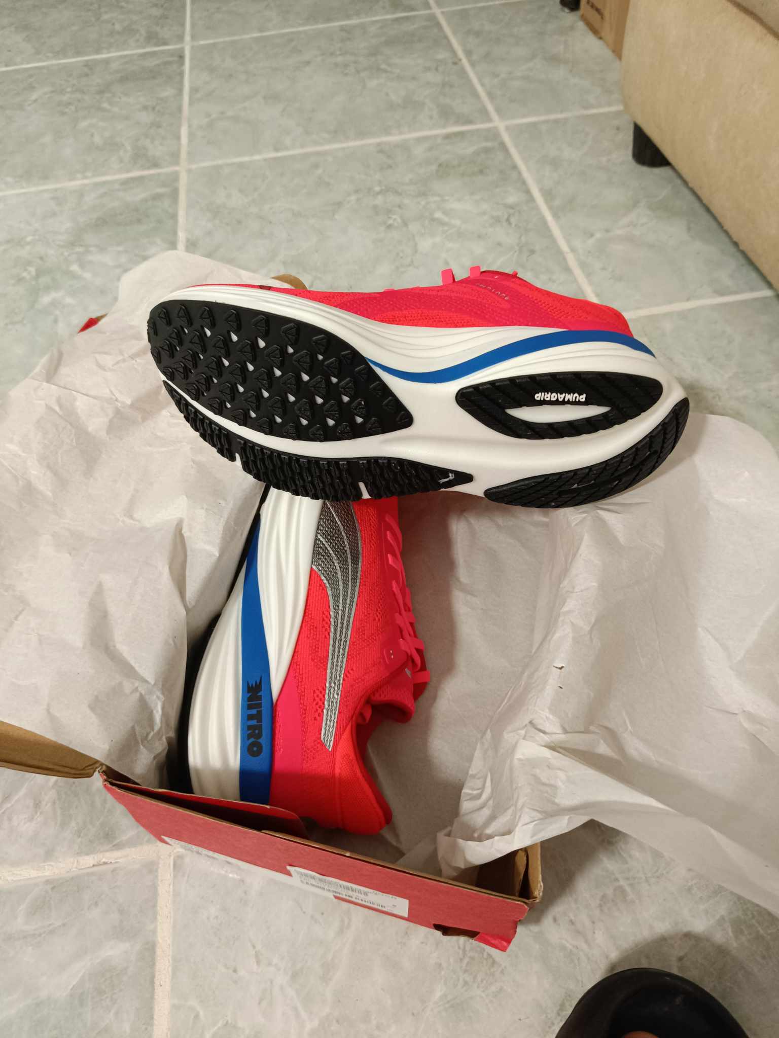 Brand new PUMA RS2k, US10, UK9. New shoe 600+ Downsizing
