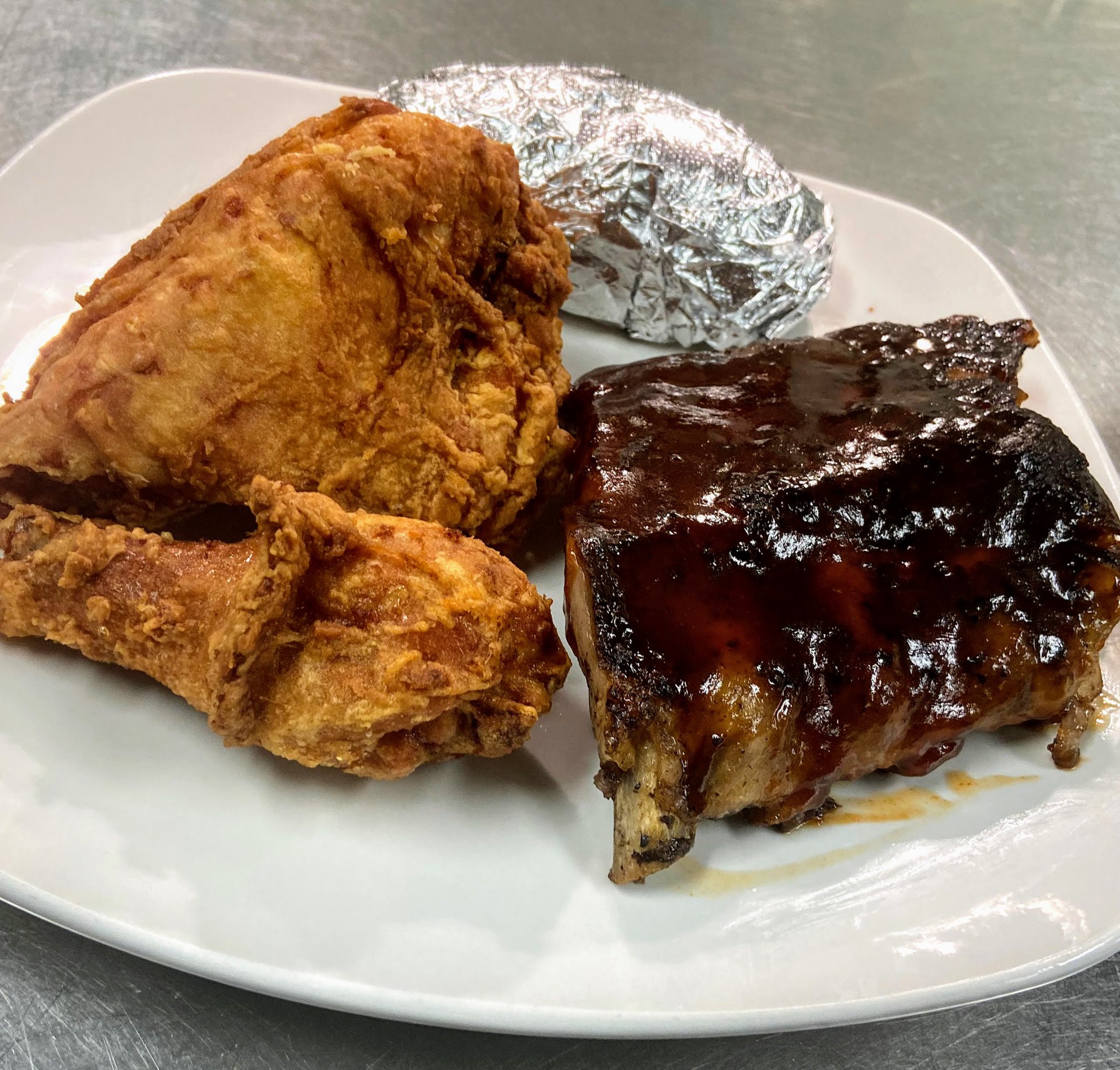 Iron Ridge Inn Restaurant... - Iron Ridge Inn Restaurant