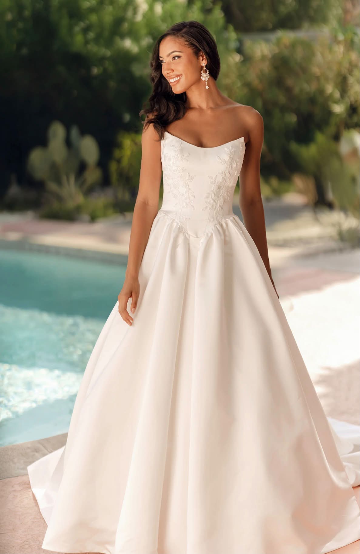 hanna marin bridal shower dress I'm looking for suggestions for a salon from brides who had a really great experience at the place they purchased their dress! I get overwhelmed in busy environments, so I'm hoping MOBP260340 Navy Blue Velvet Mermaid Size:ONE SIZE neck;Fabric