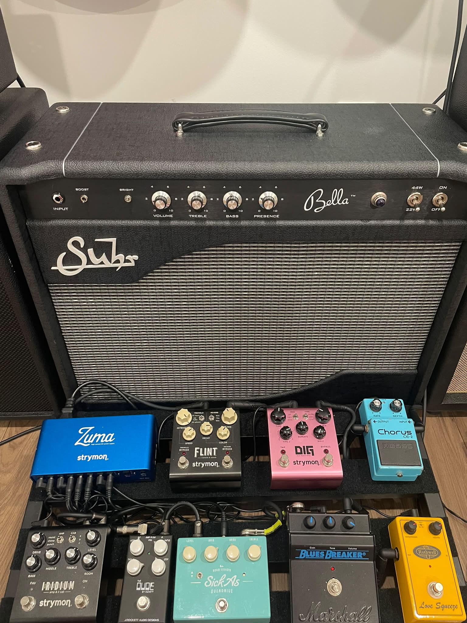 What are the key differences between Strymon Iridium and Tech 21