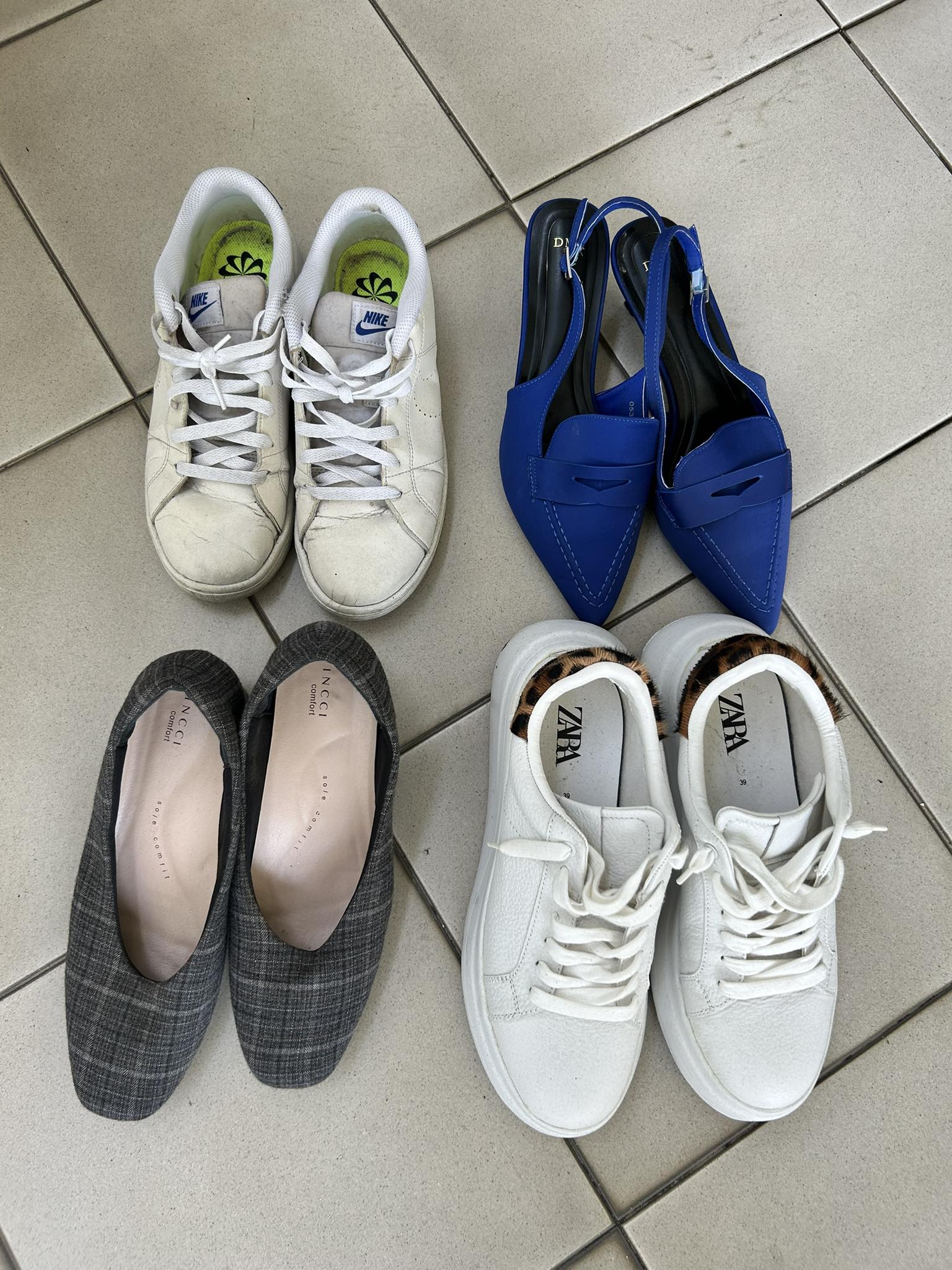 18cm shoes - $250 Whatsapp 6265-3559 Pick up Sheung Wan, Bonham Strand