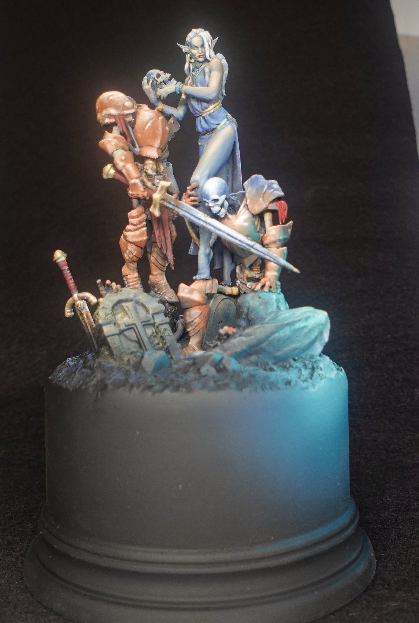 Laedria, the Necromancer diorama by David Powell for White