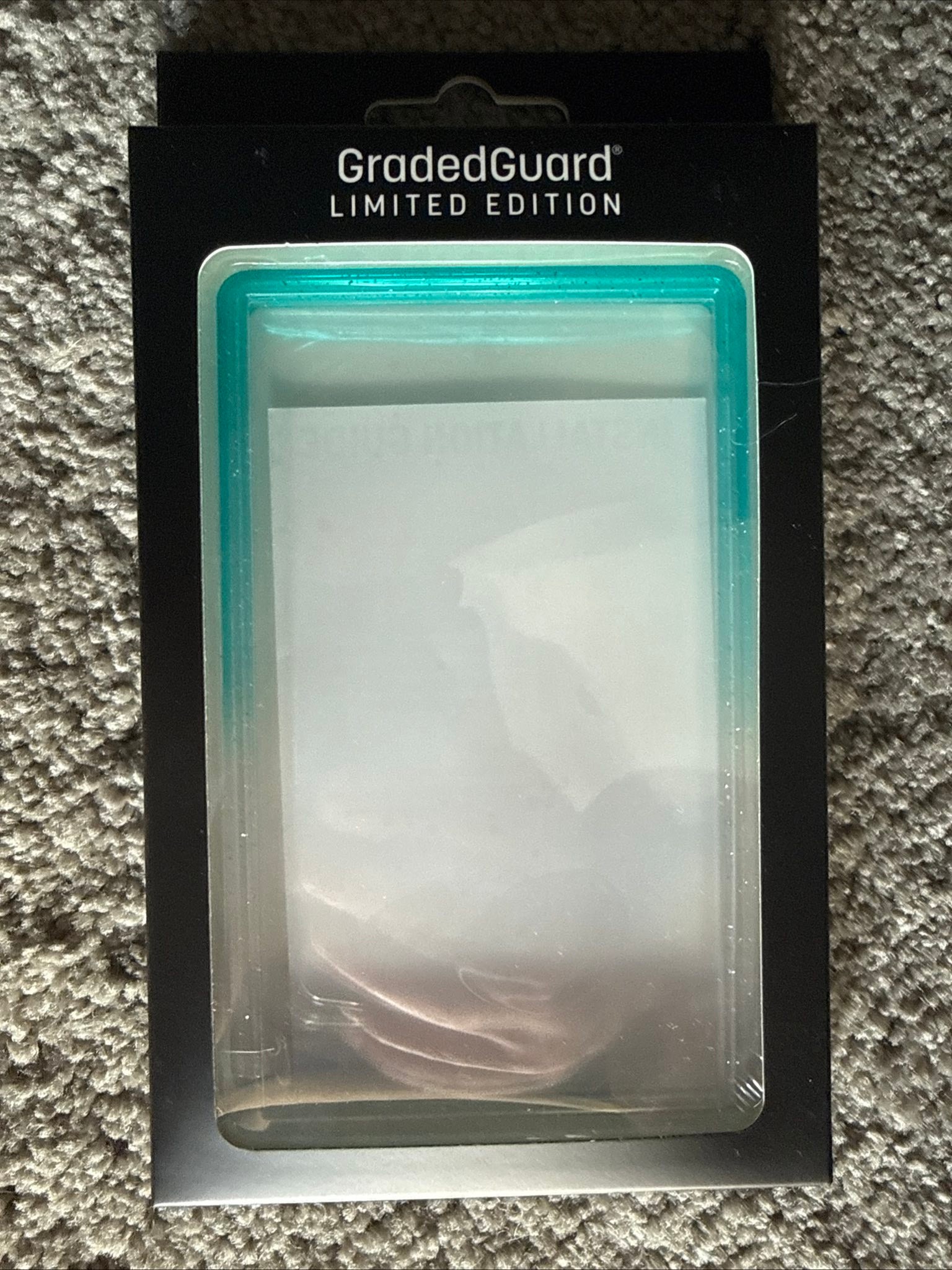 GradedGuard SPEARMINT PSAケース用スリーブ Limited edition spearmint GradedGuard for sale
