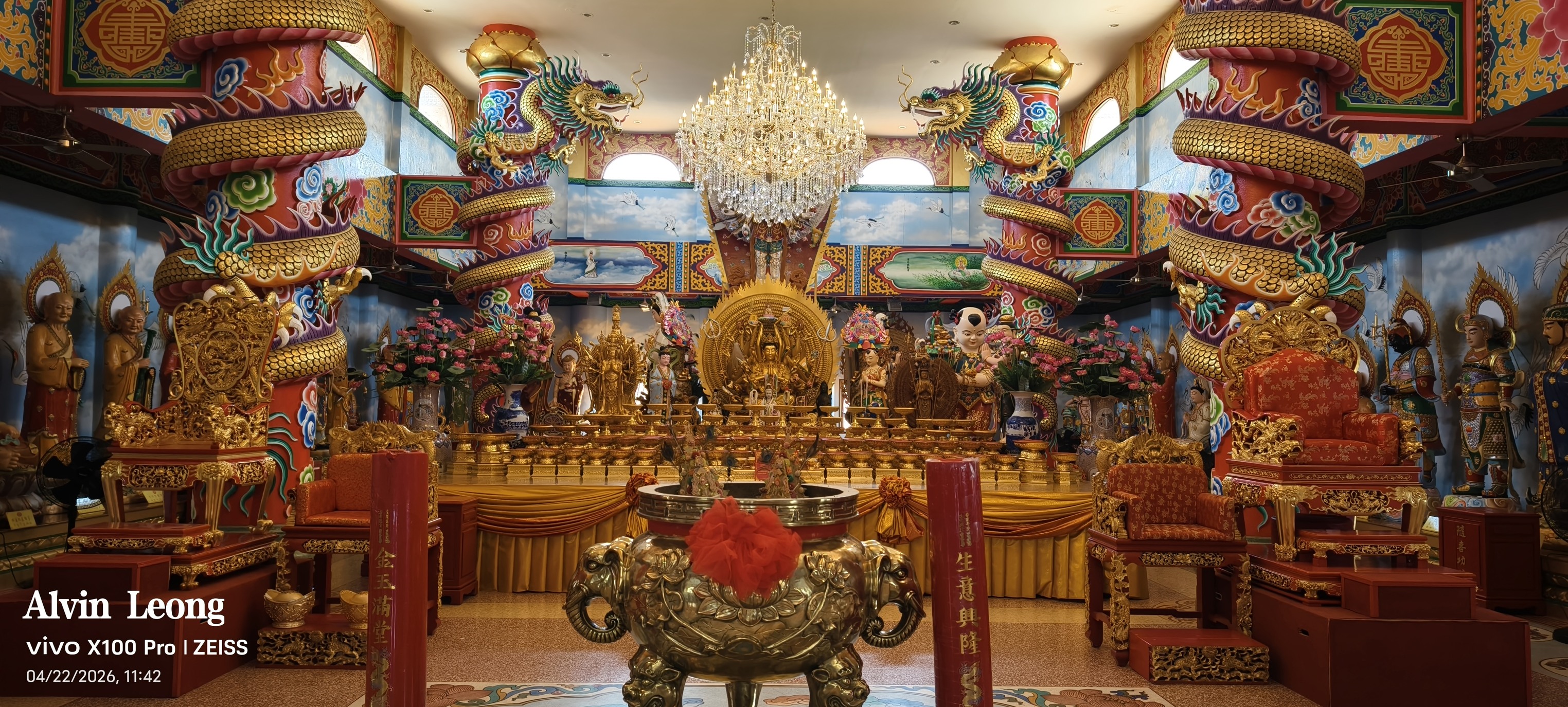Thousand-Eyed, Thousand-Armed Goddess of Mercy Shrine in Chonburi
