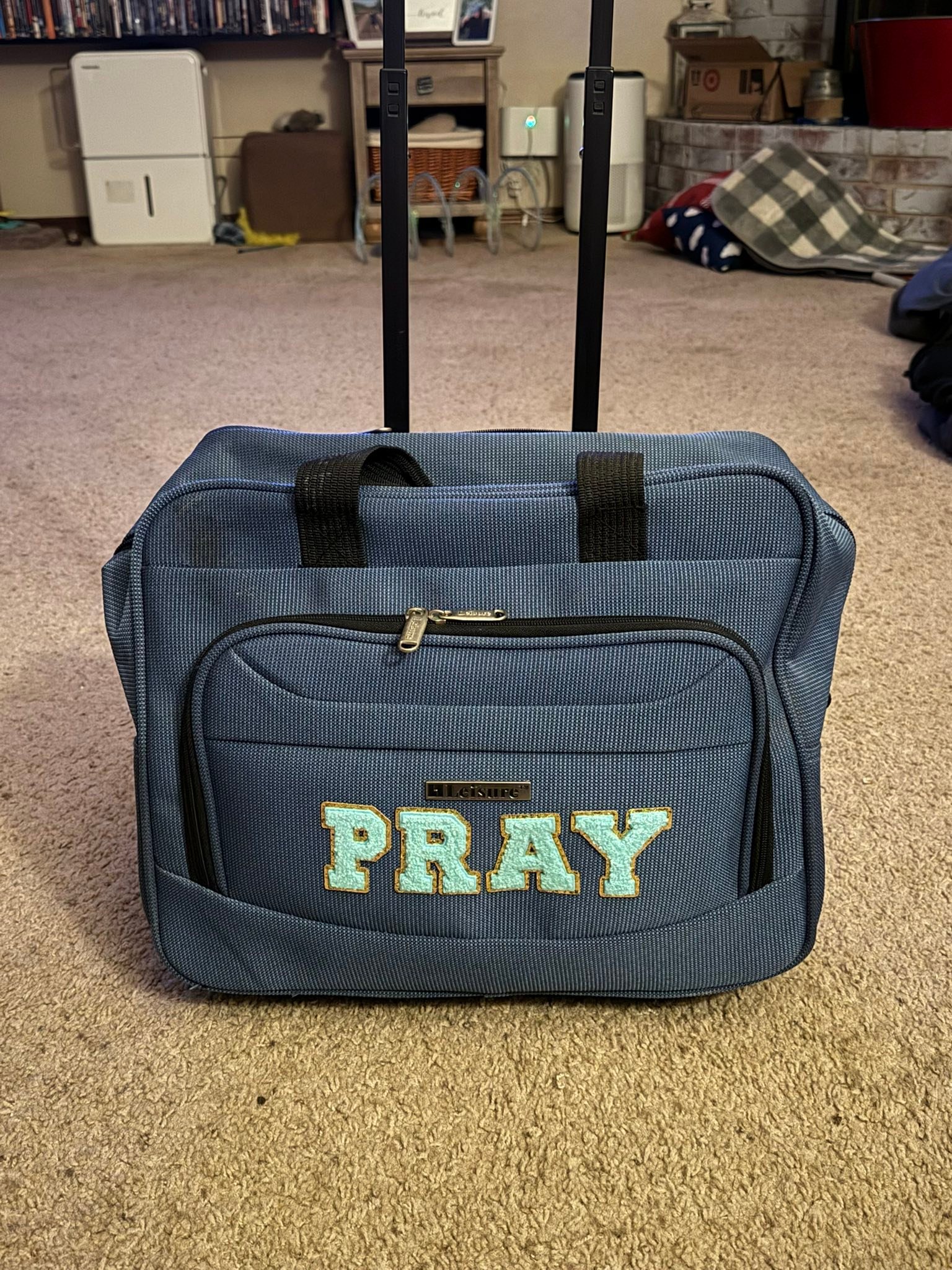 Bible bag with wheels for comfort