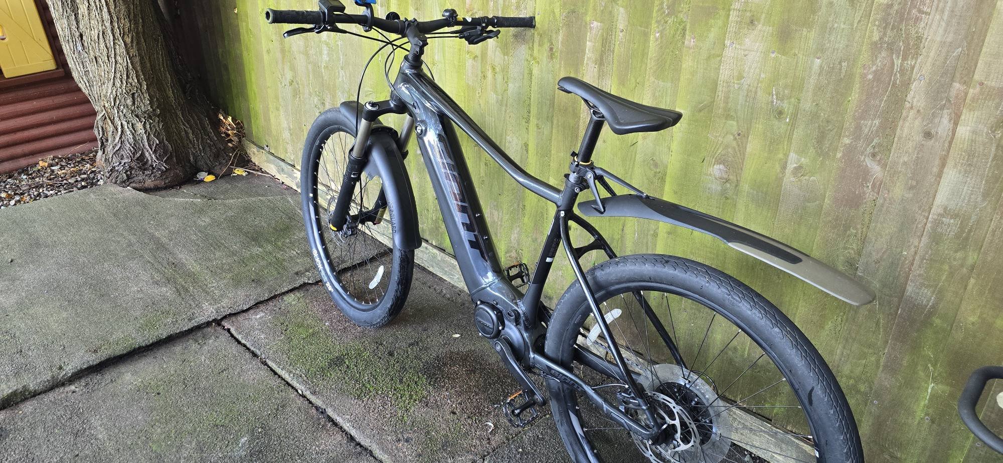 trekkingrad 14 gang rohloff ROSE Black Lava 3 Speedhub 14-Gang & Riemenantrieb – Bici No.1 Marke:Syntace Handyhalterung Used Avigo MOUNTAIN RIDGE