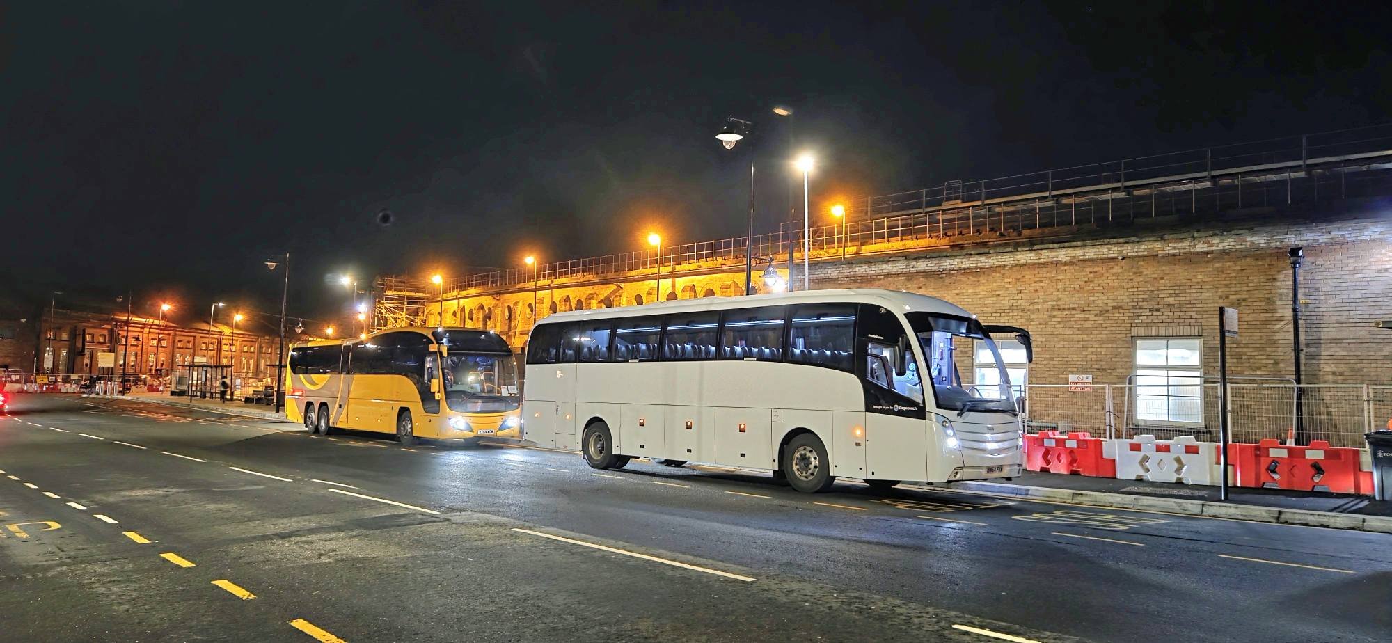 Friends of Buses and Coaches | Yorkshire Traction 59228 and 54308 ...