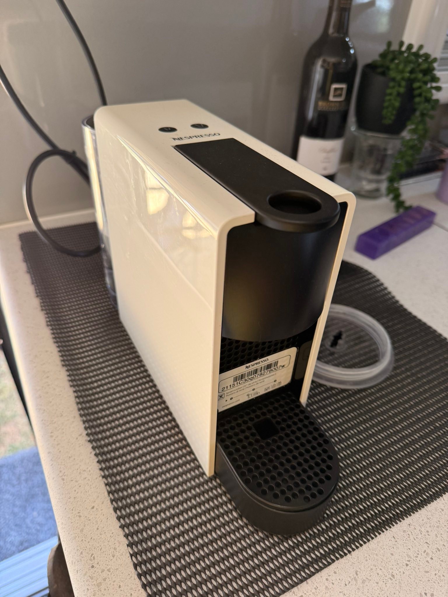 Why Enza mini Nespresso machine not working?