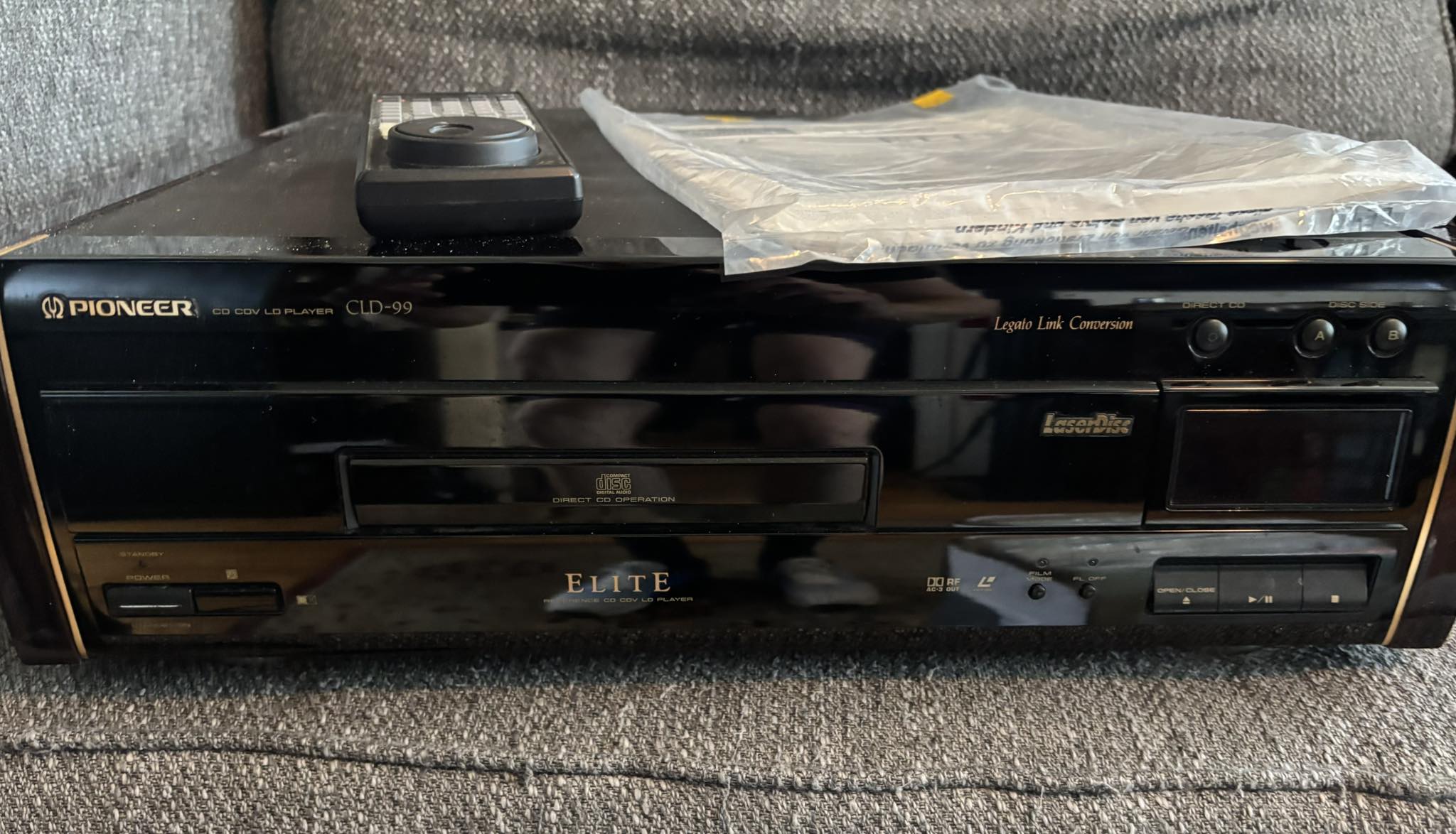 その他 Pioneer LaserDisc Player LD-51 テレビ・映像機器 Pioneer LaserDisc Player LD-51