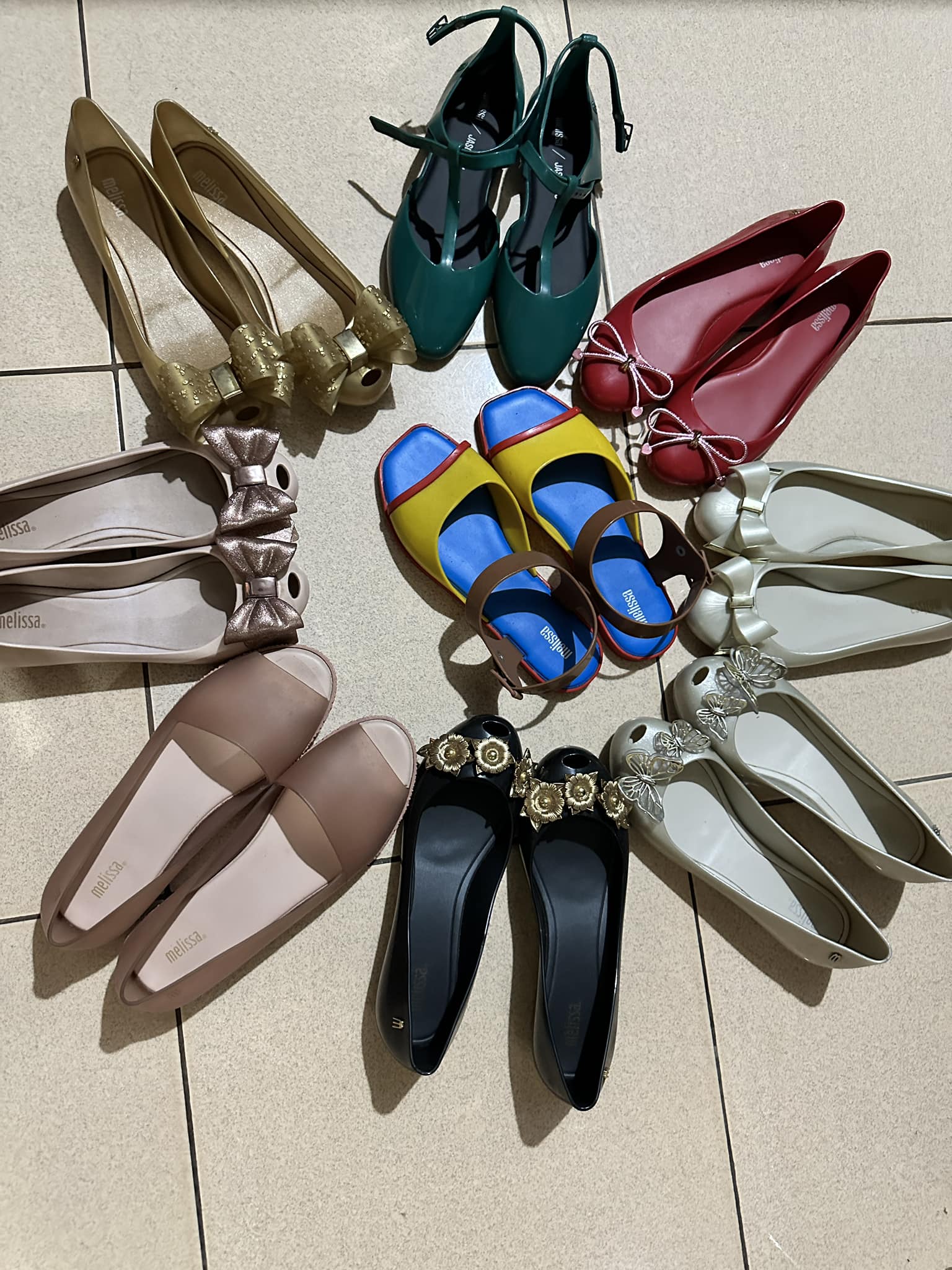 Z BRAND SANDALS — perfect for you OOTD — with box — mall quality