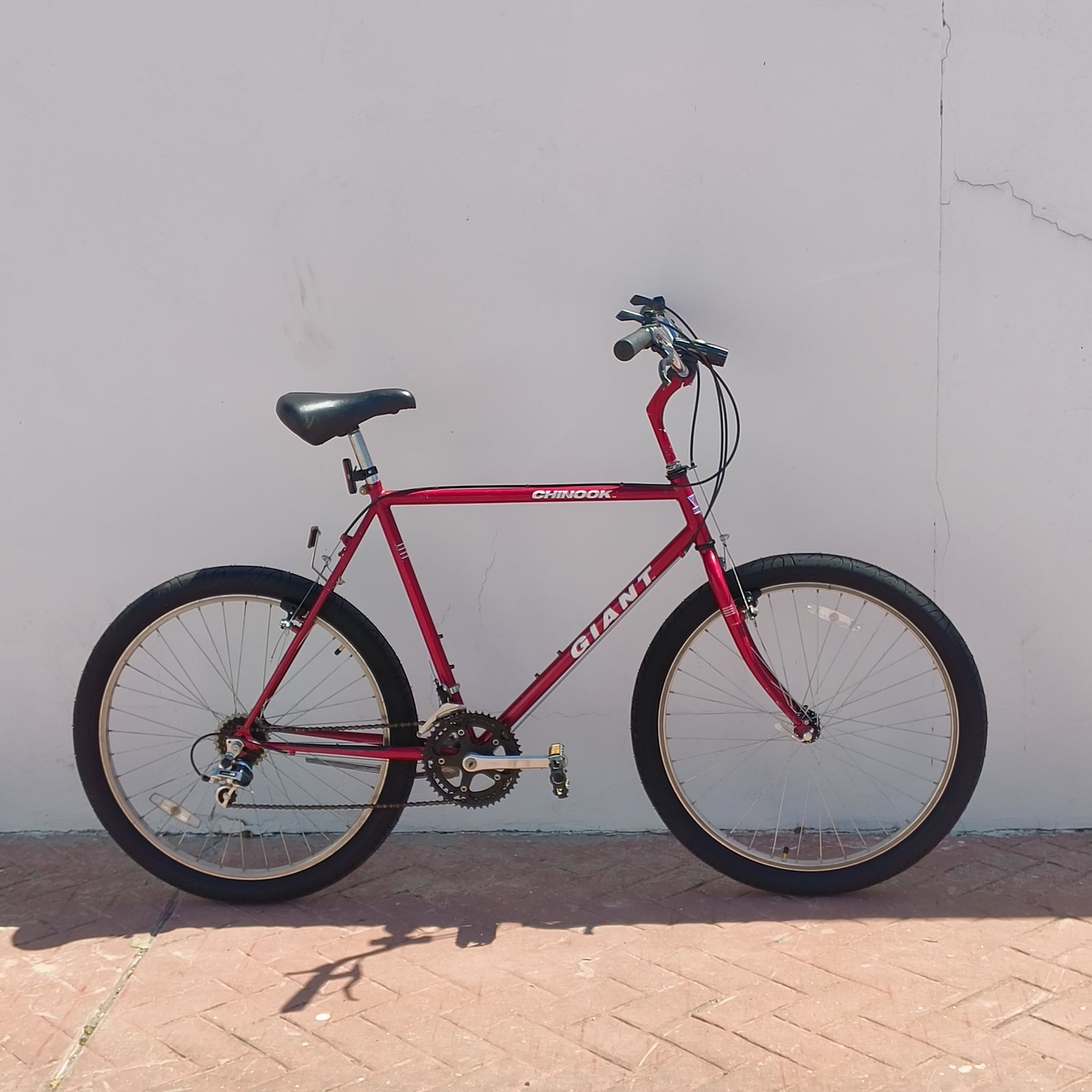 giant chinook bicycle  Studio Peloton the rack mounts to a variety of vehicles to transport your bikes across the country or to the nearest park Vintage commuter bicycle project