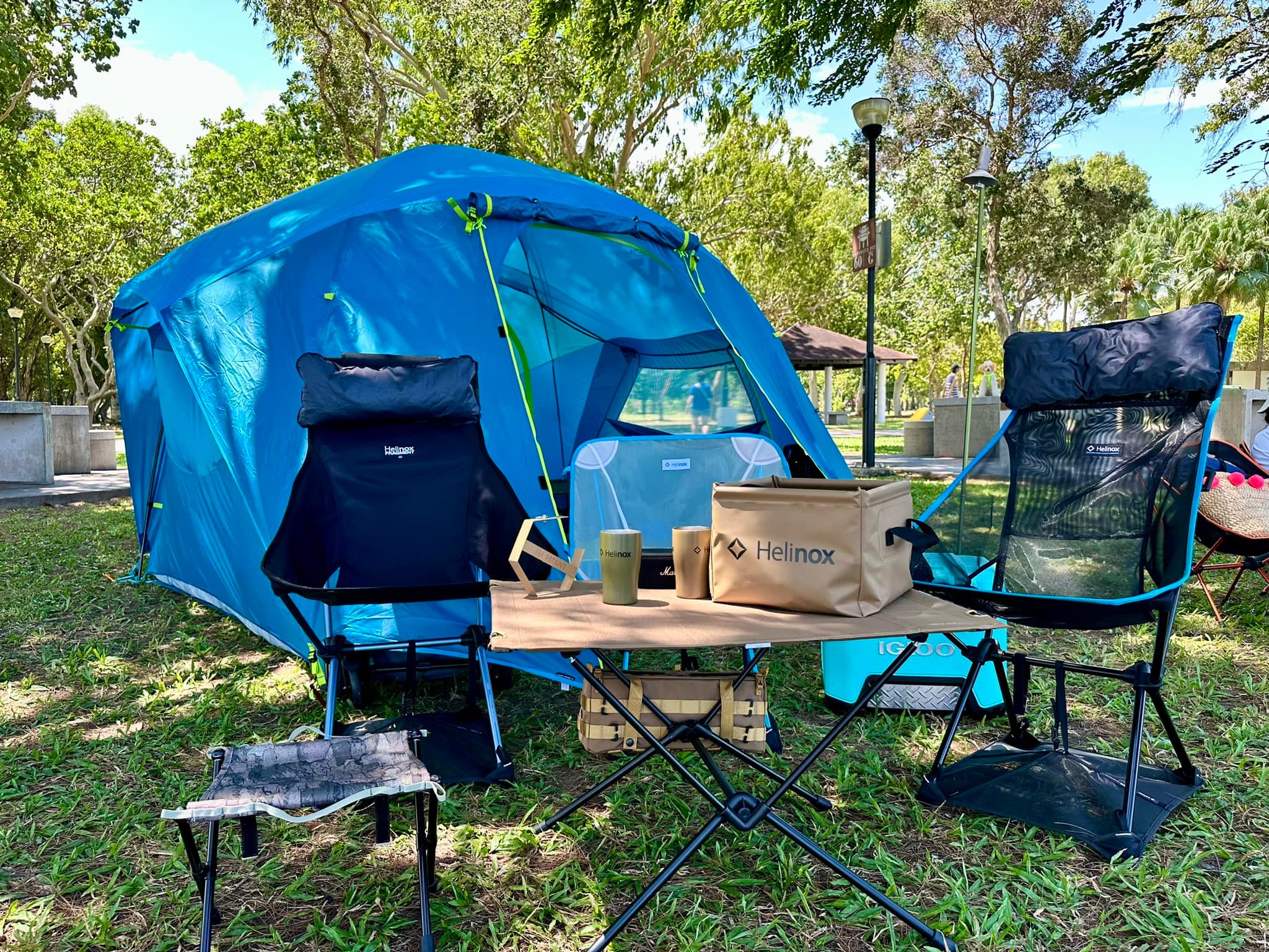 COLEMAN BC CANOPY DOME PLUS. SIZE 270×270×180CM. DM TO PURCHASE