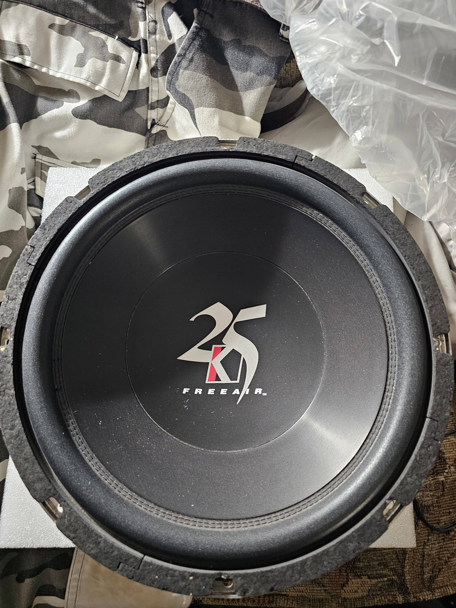 What is the value of Kicker XPL subs?