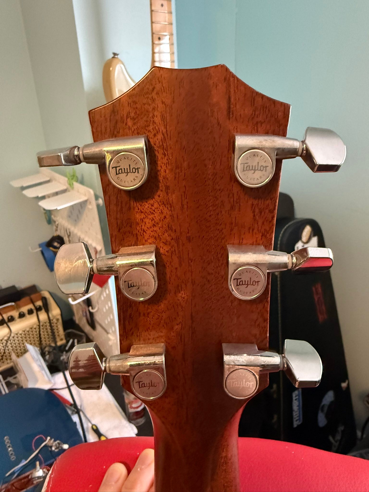 Upgrading to Gotoh SXN510 tuners on a Yamaha LL-TA guitar