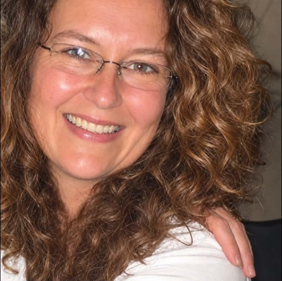 Kelly Elphick - I’d like your opinion please With help... | Facebook