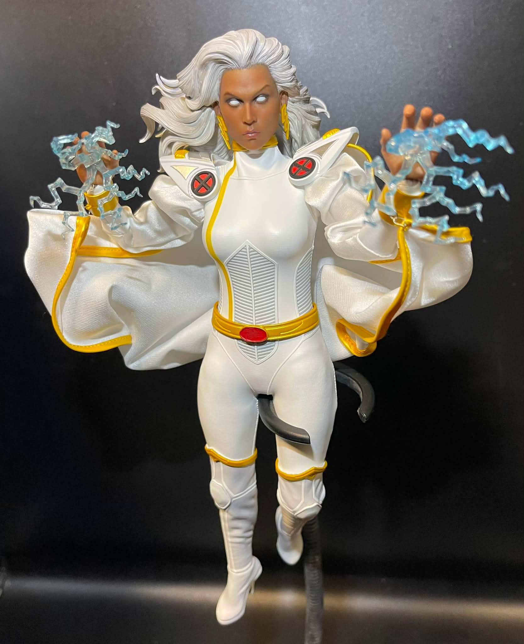 One:12 Collective X-Men Storm Figure Preview From Mezco