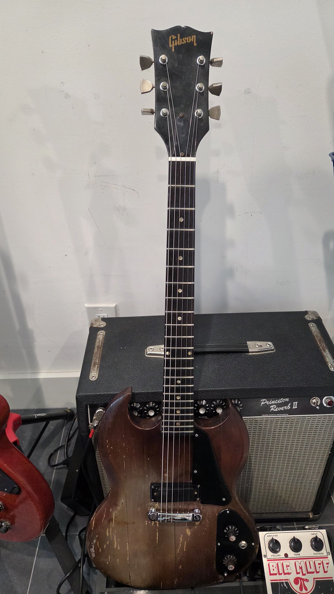 Restored 1974 SG guitar after repair course
